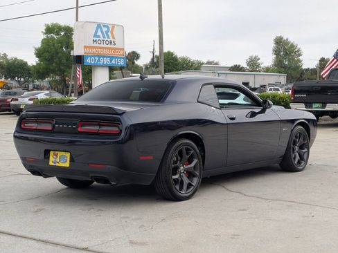 Used 2017 Dodge Challenger R/T Plus image 3