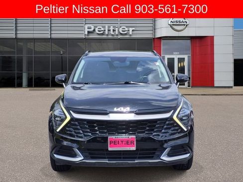 Used 2025 Kia Sportage EX w/ Premium Package AWD/4WD image 2