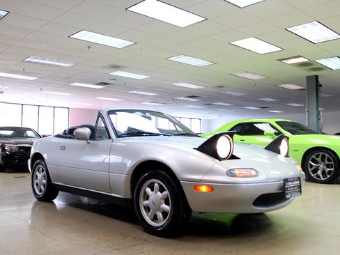Used 1991 MAZDA MX-5 Miata image 28
