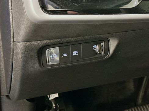 Used 2024 Honda Prologue Touring image 17