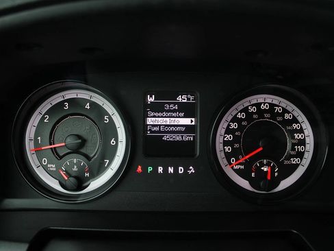 Used 2023 RAM 1500 Classic SLT image 13