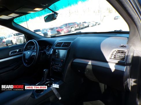 Used 2016 Ford Explorer XLT w/ Equipment Group 201A image 20