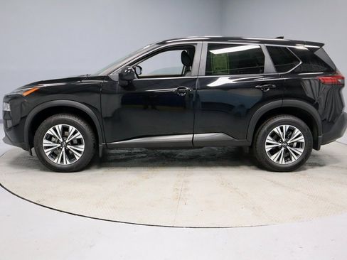 Certified 2023 Nissan Rogue SV image 8