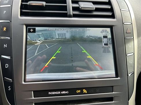 Used 2017 Lincoln MKZ Reserve w/ Technology Package image 13