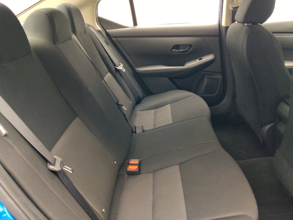 Used 2025 Nissan Sentra SV FWD image 19