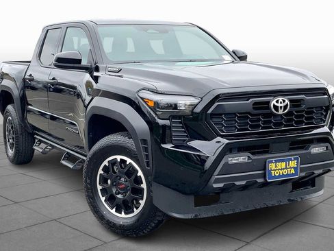 New 2025 Toyota Tacoma TRD Off-Road image 2