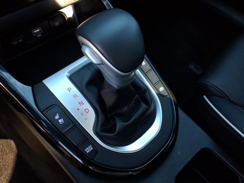 Used 2023 Kia Forte GT-Line w/ GT-Line Premium Package image 25