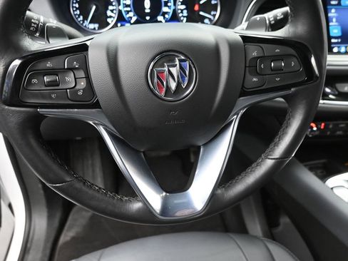 Used 2024 Buick Enclave Premium image 22