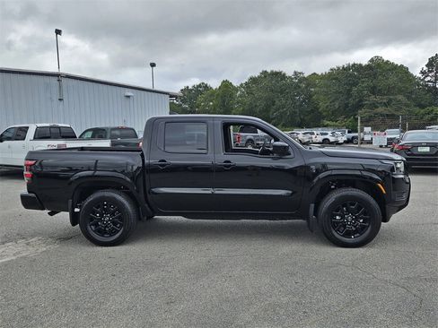 New 2026 Nissan Frontier SV w/ All-Weather Content Package image 12