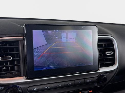 Used 2022 Hyundai Venue SEL w/ Cargo Package FWD image 16