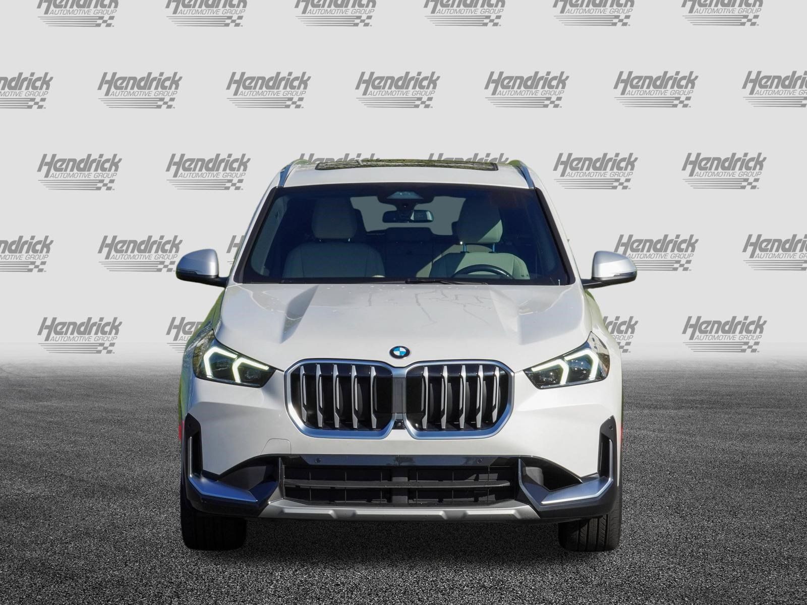 Certified 2023 BMW X1 xDrive28i w/ Premium Package AWD/4WD image 3