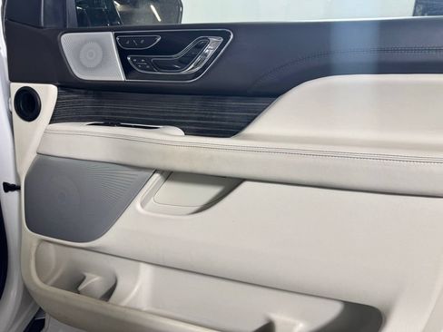 Certified 2023 Lincoln Navigator Black Label AWD/4WD image 17