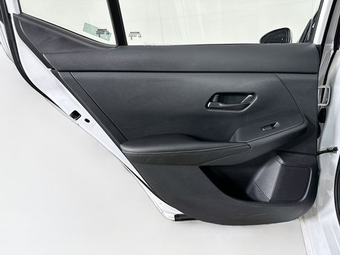 Used 2024 Nissan Sentra SV image 25