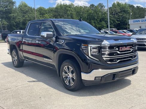 Used 2025 GMC Sierra 1500 SLT AWD/4WD image 5