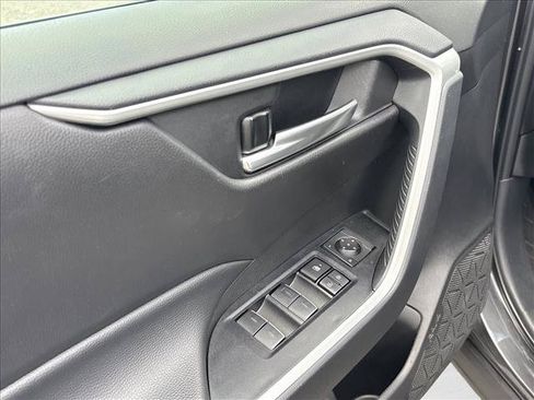 Certified 2025 Toyota RAV4 XLE FWD image 12