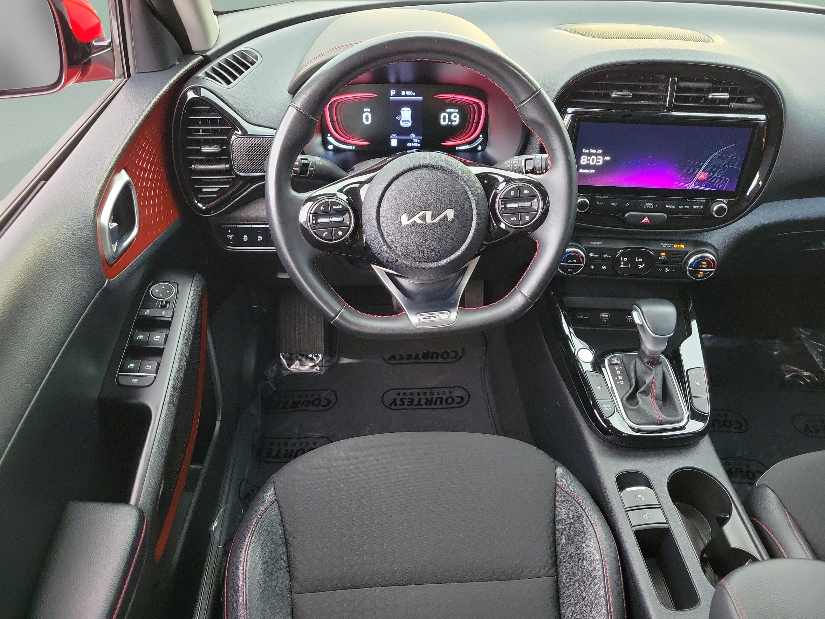 Certified 2024 Kia Soul GT-Line w/ Option Group 020 FWD image 9