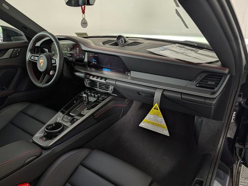 New 2026 Porsche 911 Carrera 4S AWD/4WD image 18