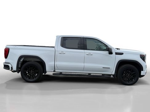 Used 2022 GMC Sierra 1500 Elevation w/ LPO, Elevation Black Package image 6