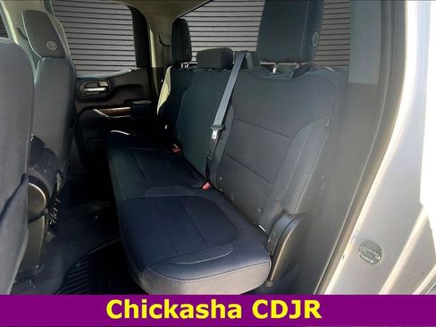 Used 2022 GMC Sierra 1500 SLE image 23