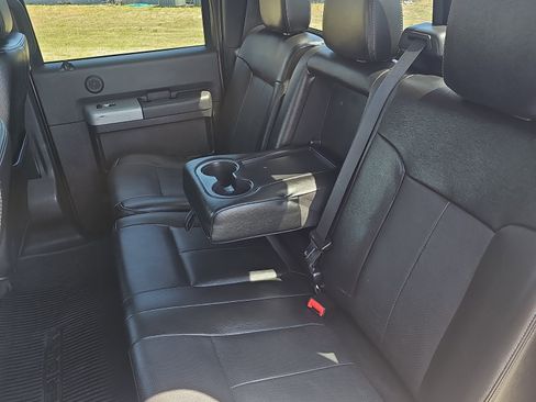 Used 2015 Ford F250 Lariat w/ Lariat Ultimate Package image 15