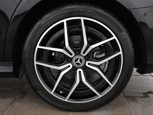 Used 2023 Mercedes-Benz E 350 4MATIC Sedan image 32
