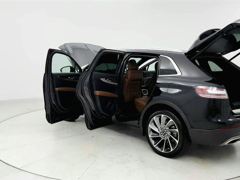 Used 2022 Lincoln Nautilus Reserve w/ Equipment Group 201A AWD/4WD image 10