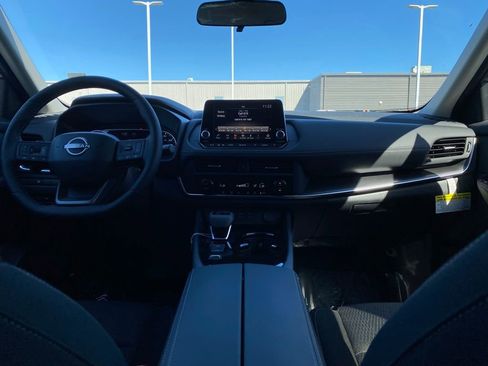 New 2026 Nissan Rogue SV image 18