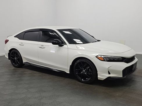 Certified 2025 Honda Civic Sport image 2