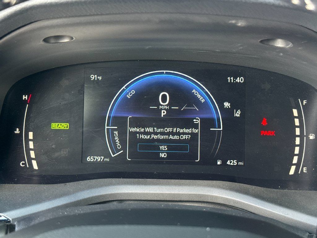 Used 2025 Toyota Camry SE FWD image 24
