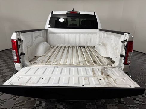 Used 2019 RAM 1500 Big Horn AWD/4WD image 11