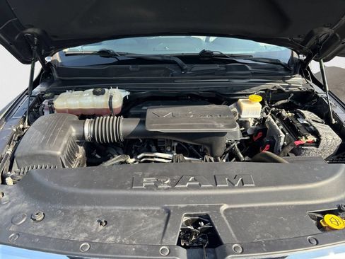 Used 2020 RAM 1500 Big Horn AWD/4WD image 15