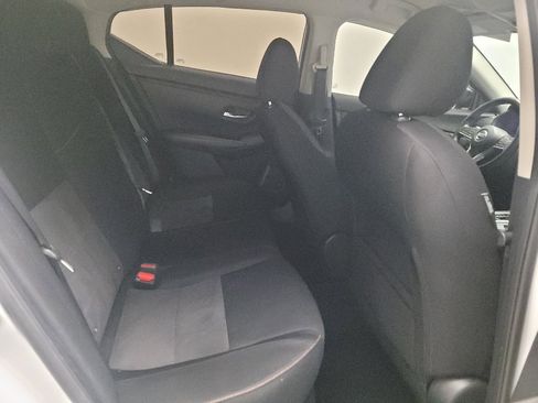 Used 2021 Nissan Sentra SR FWD image 19