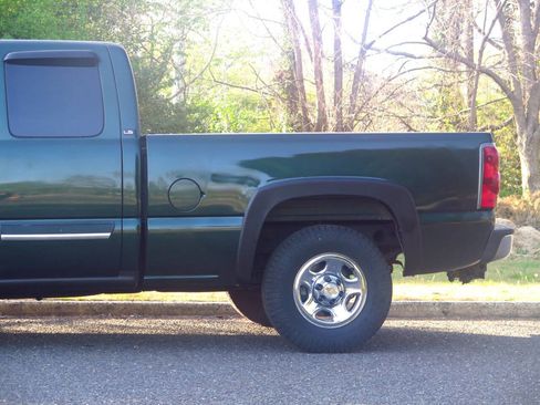 Used 2004 Chevrolet Silverado 1500 LS RWD image 23