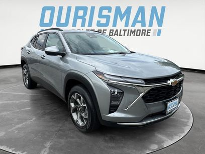 Used 2025 Chevrolet Trax LT w/ Driver Confidence Package