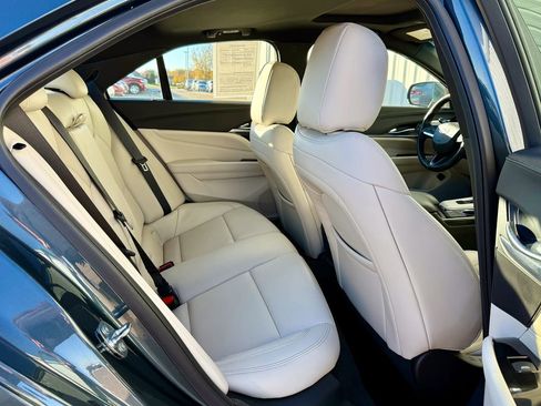 Used 2021 Cadillac CT4 Luxury w/ Sun And Sound Package image 17