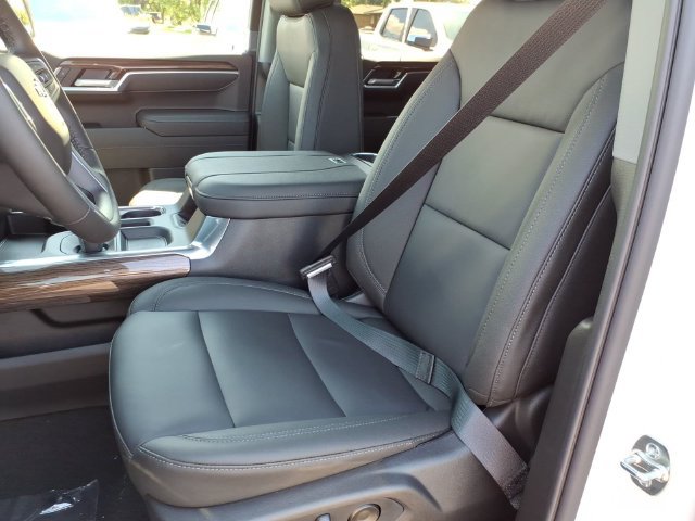 New 2026 Chevrolet Silverado 1500 RST AWD/4WD image 6