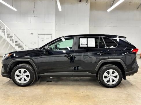 Used 2025 Toyota RAV4 LE FWD image 4