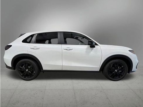 New 2026 Honda HR-V Sport image 8