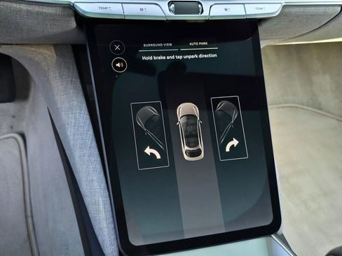 Used 2022 Lucid Air Grand Touring image 32