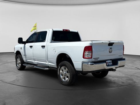 Used 2024 RAM 2500 Big Horn w/ Off Road Package AWD/4WD image 7