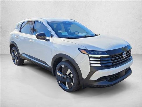 New 2026 Nissan Kicks SR image 7