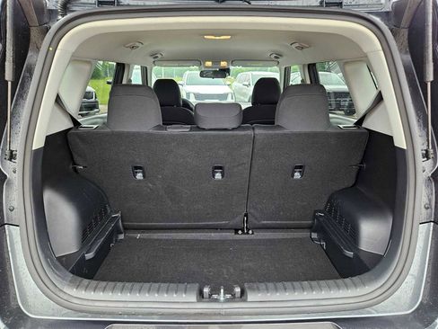 Used 2025 Kia Soul LX image 24