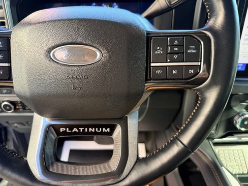 Used 2024 Ford F450 Platinum w/ FX4 Off-Road Package image 34