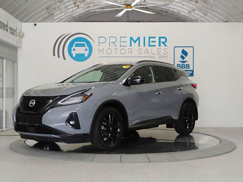 Used 2023 Nissan Murano SV w/ SV Midnight Edition Package FWD image 27