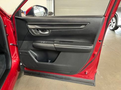 Used 2023 Honda CR-V LX image 12