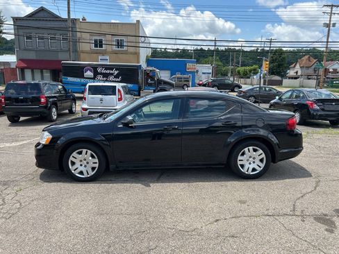 Used 2014 Dodge Avenger SE FWD image 8