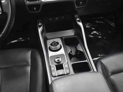 Used 2021 Kia Sorento S image 20