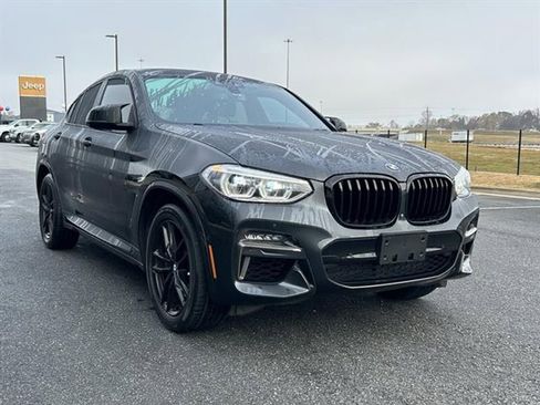 Used 2020 BMW X4 M40i w/ Executive Package image 3