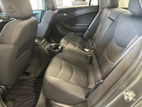 Used 2017 Chevrolet Volt LT w/ Comfort Package image 30