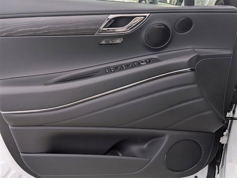 New 2026 Genesis GV80 3.5T e-SC image 10